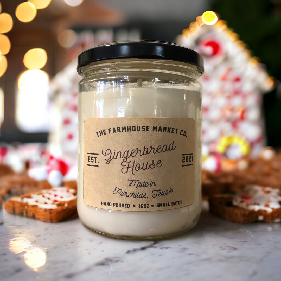 Gingerbread House candle, scented candle