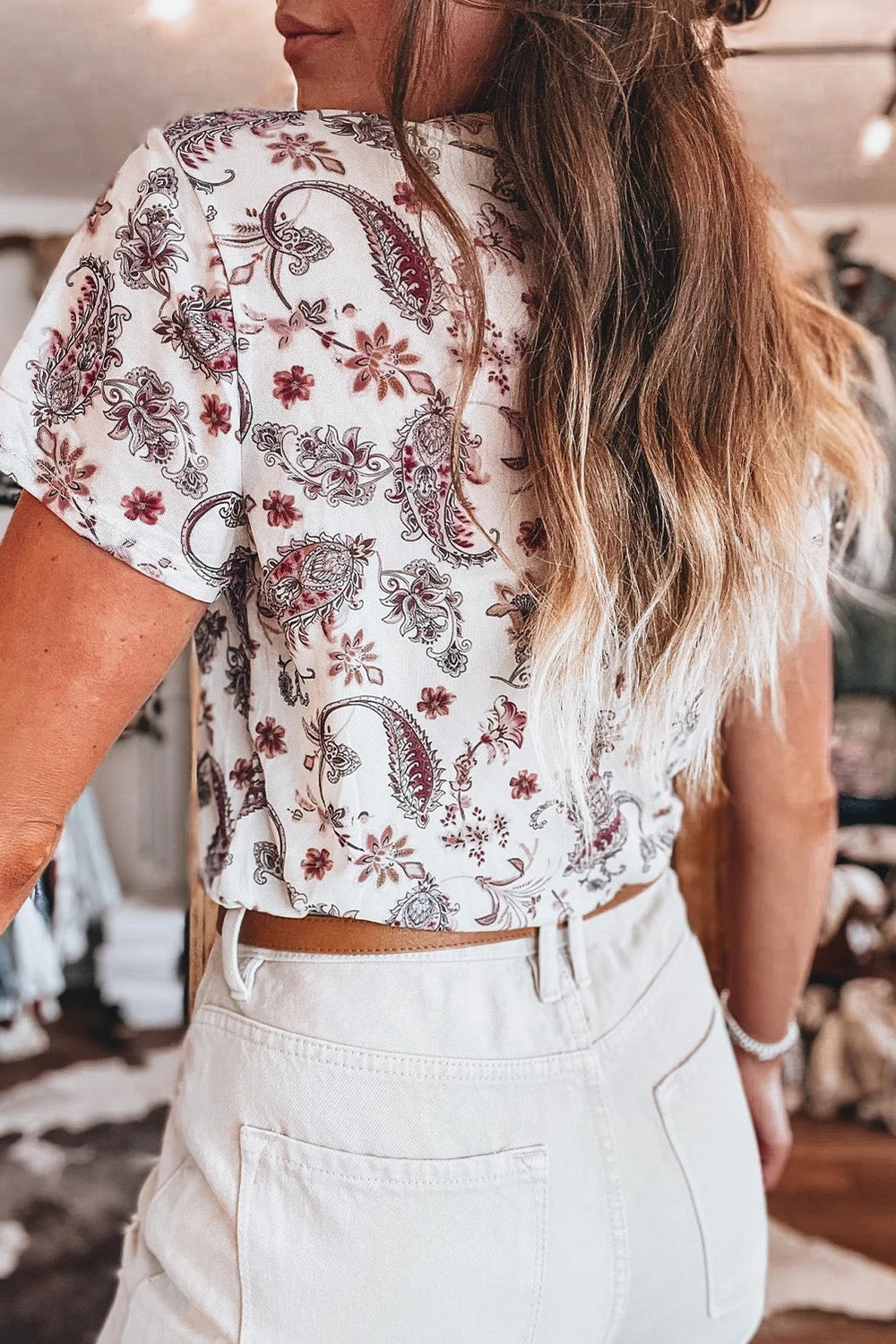 White Vintage Paisley Top LT