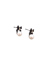 Load image into Gallery viewer, Black bow and pearl stud earrings
