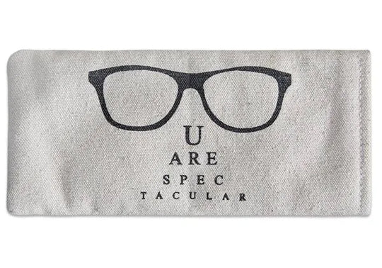 Spectacular eyeglass case